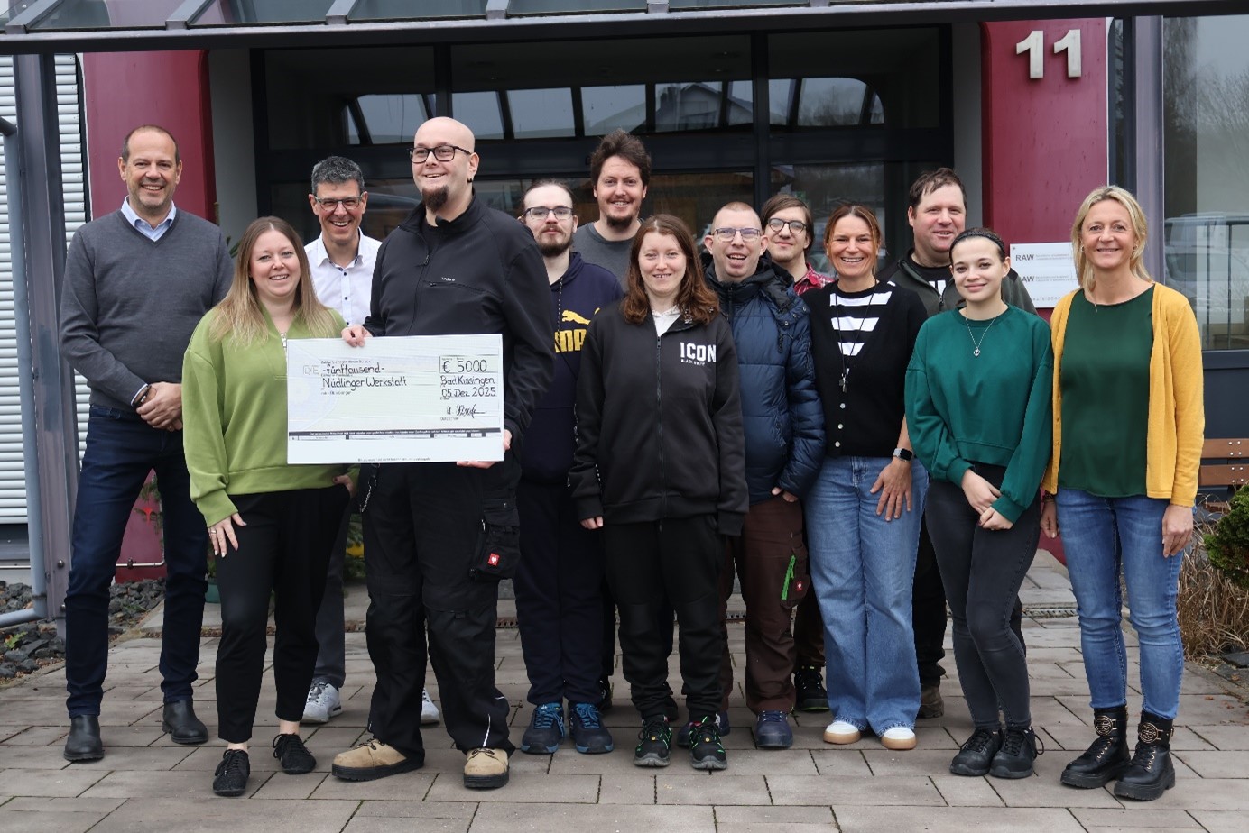 5000-Euro-Spende von Pro Care Management GmbH für die Nüdlinger Werkstatt